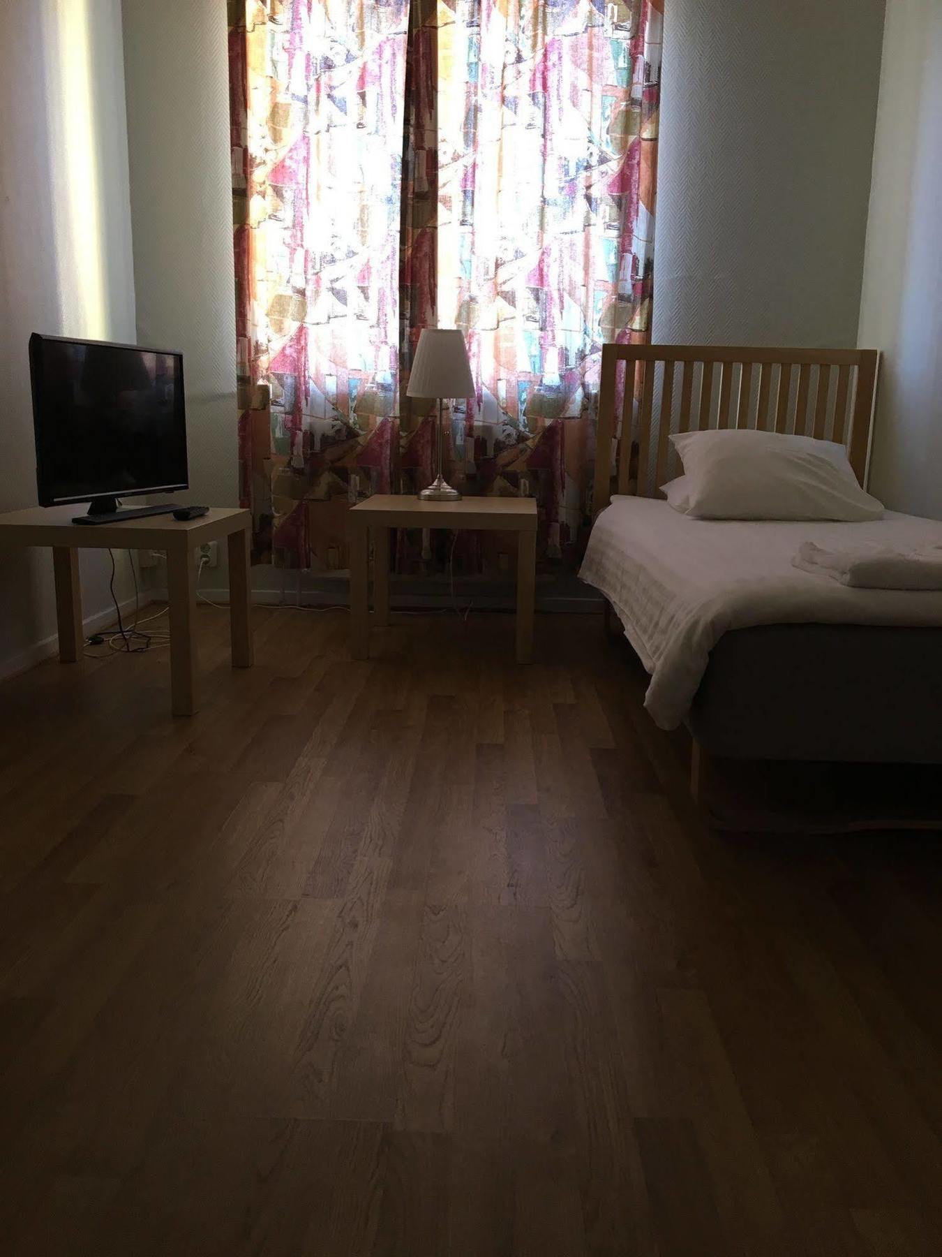 Linköping Hotell Oestergyllen מראה חיצוני תמונה